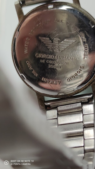שעון GIORGIO ARMANI  לאישה