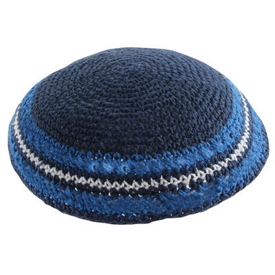 * כיפה סרוגה 18 ס"מ כחול עיטור כחול לבן