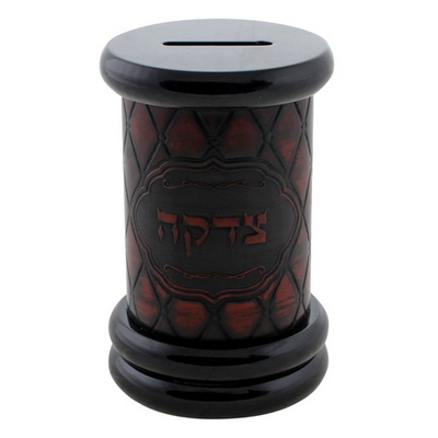 קופת צדקה עץ עם פלקטה עור 14 ס"מ