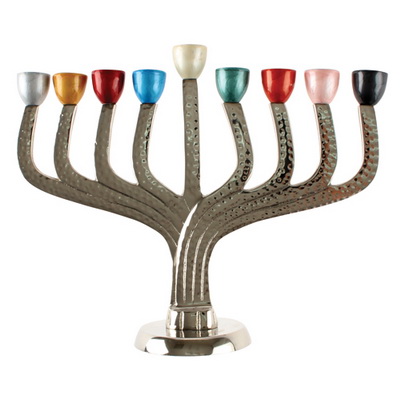 חנוכייה אלומיניום מרוקע עם קנים צבעוניים 25 ס"מ