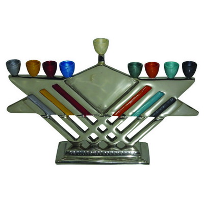חנוכיה אלומיניום מרוקע עם קנים צבעוניים 32*18 ס"מ